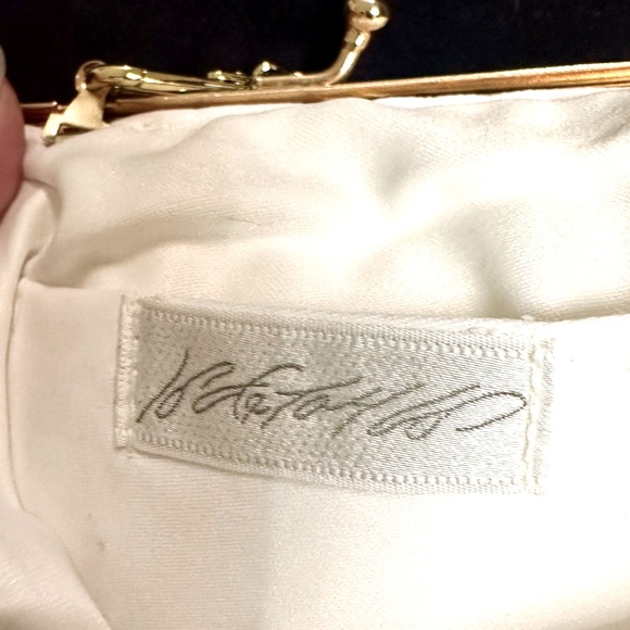 Elegant Small Evening White Beaded Bag w/Shoulder Chain, Excellent Preowned Cond - Picture 7 of 9